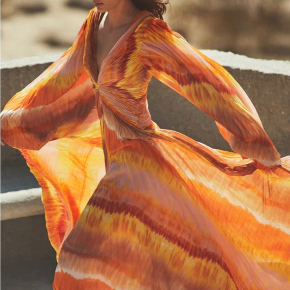 Alexis Este Gown
